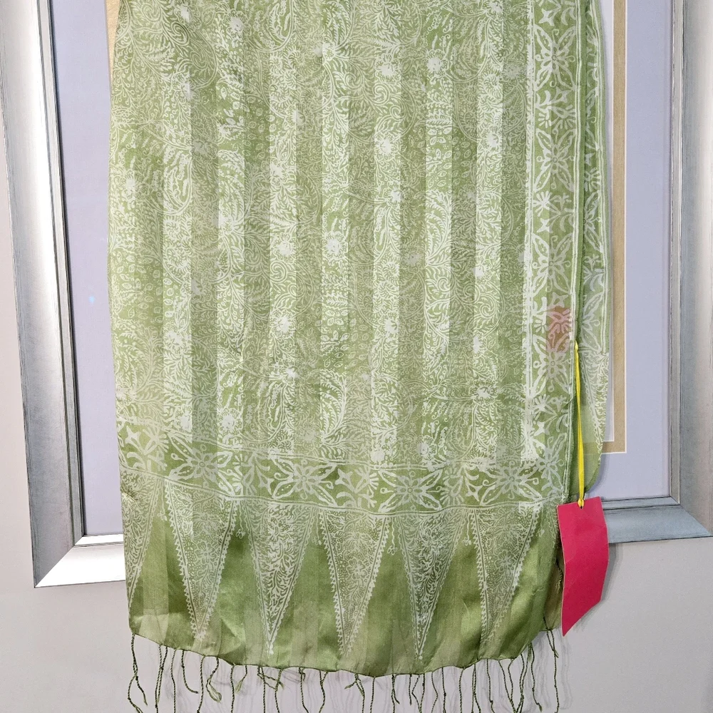 NEW!! Silk 